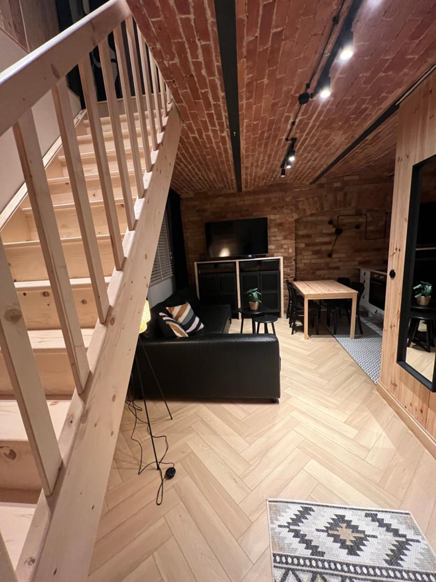 M7 Apartment